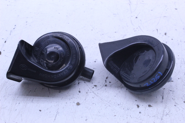 2000 BMW 328ci Horn Horns Pair High Low Tone OEM