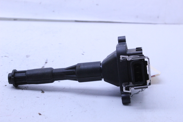 2002 BMW X5 Ignition Coil Ignitor - 221504004 OEM