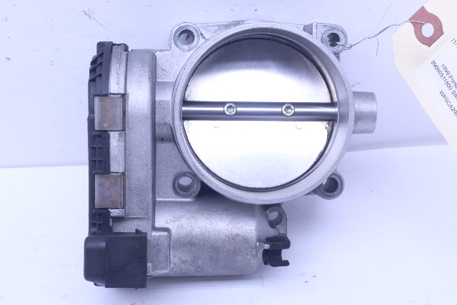 2000-2001 Porsche 911 996 3.4 Throttle Body OEM