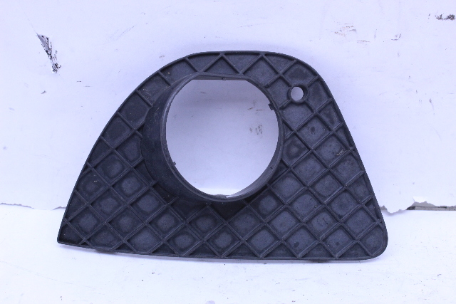 2005 BMW 330ci Front Bumper Fog Light Lamp Grille Left Driver - 7147530 OEM