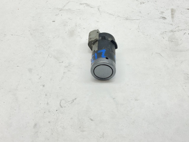 2008 BMW M5 PDC Parking Control Sensor 6989071 OEM