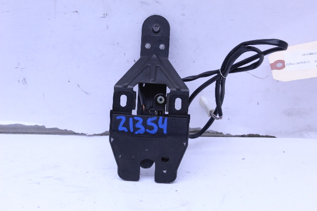 2001 BMW 740i E38 Trunk Lid Latch Lock Clasp 8174853 OEM