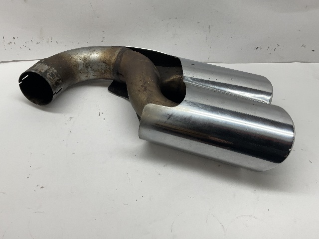 2004 2005 2006 Porsche Cayenne Turbo Exhaust Muffler Tip Right 7L5253682D OEM