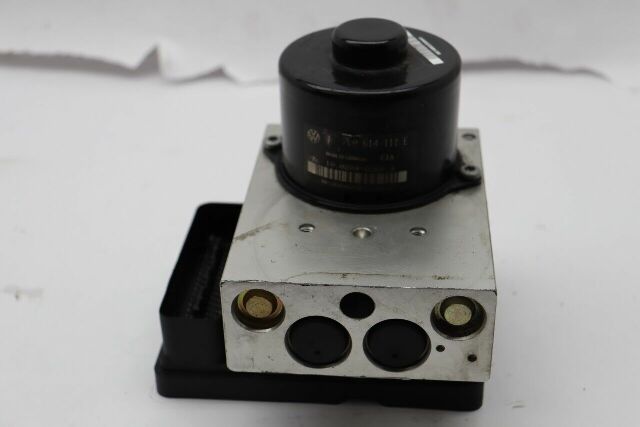 2003 2004 Porsche Cayenne ABS Anti Lock Brake Pump OEM