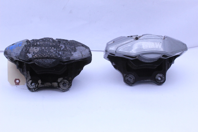 2008-2013 BMW 135i E82 Rear Brake Caliper Pair SEE NOTE OEM