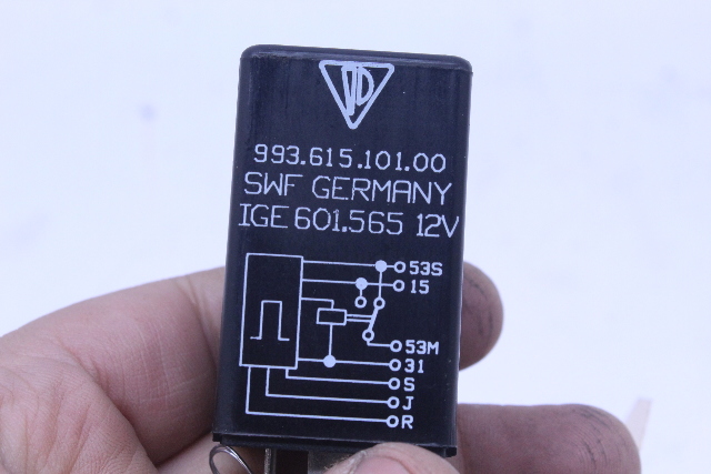 1995 1996 1997 1998 Porsche 911 993 Intermittent Wiper Relay 99361510100 OEM