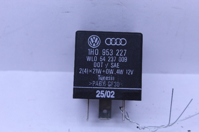 1997-2004 Porsche 911 Boxster Turn Signal Flasher Relay OEM