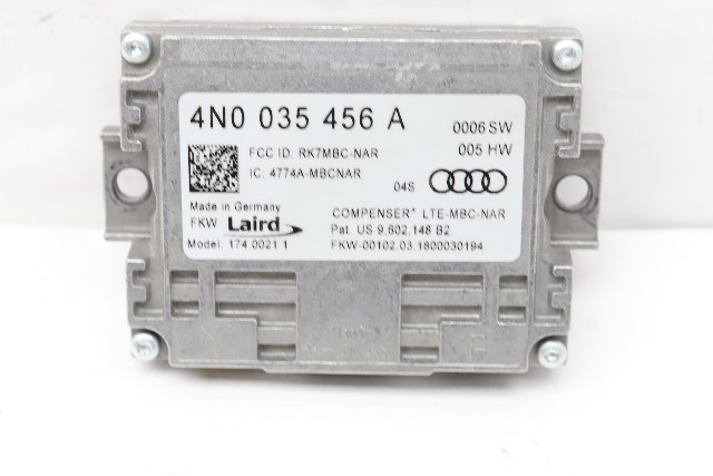 2018 Porsche Macan S Antenna Module 4N0035456A OEM