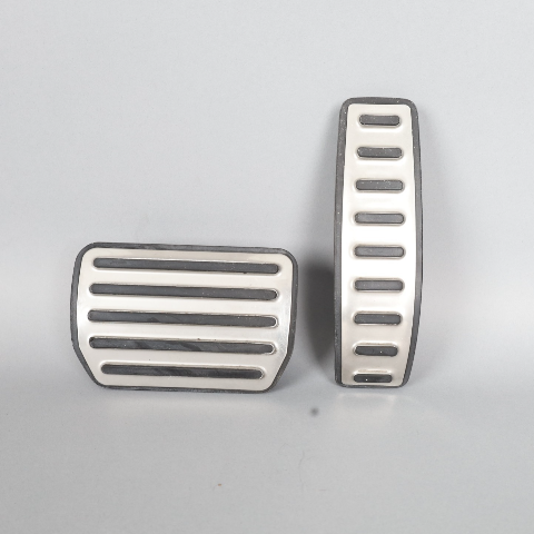 2008-2018 Porsche Cayenne Gas Accelerator Brake Pedal Pad Set - 7L5721647A OEM