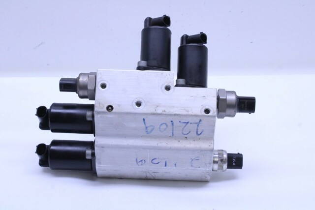 2002-2008 BMW 745i 750i 760i Dynamic Drive Valve Block 37206758704 OEM