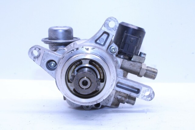 2011-2014 Porsche Cayenne Panamera 4.8 High Pressure Fuel Pump - 94811031525 OEM
