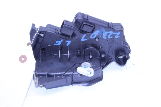 2001-2005 BMW 325i 330i Front Door Latch Left Driver OEM