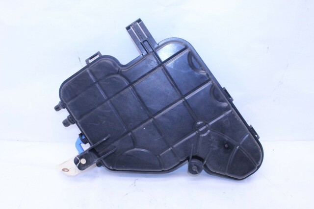 2013-2018 BMW 550i 650i 750i Coolant Reservoir Expansion Tank OEM