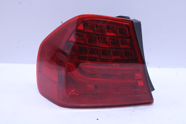 2009-2011 BMW 328i 335i M3 Tail Light Left NOTE - 63214871735 OEM