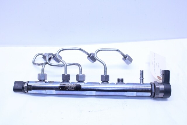 2014-2018 BMW 328d Diesel Fuel Rail - 13537809128 OEM