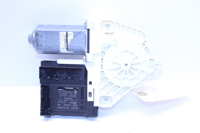 2009 Volkswagen Passat Front Power Window Motor Right - 1K0959792N OEM