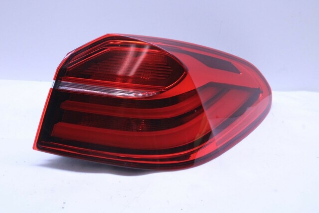 2015-2018 BMW X4 F26 Tail Light Right - 63217331282 OEM