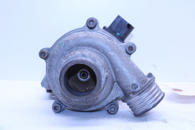 2013-2018 BMW 320i Electric Auxiliary Water Pump 11517597715 OEM