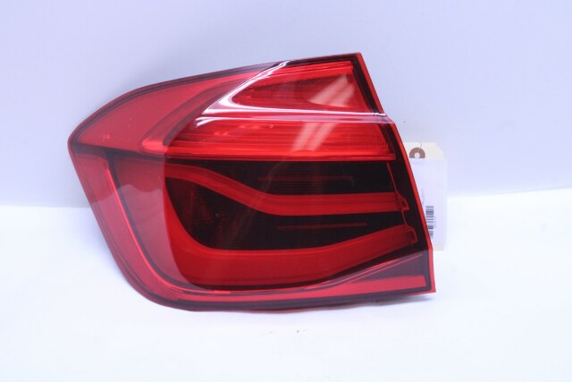2016-2018 BMW 320i 328i 330i 340i M3 Tail Light Left OEM