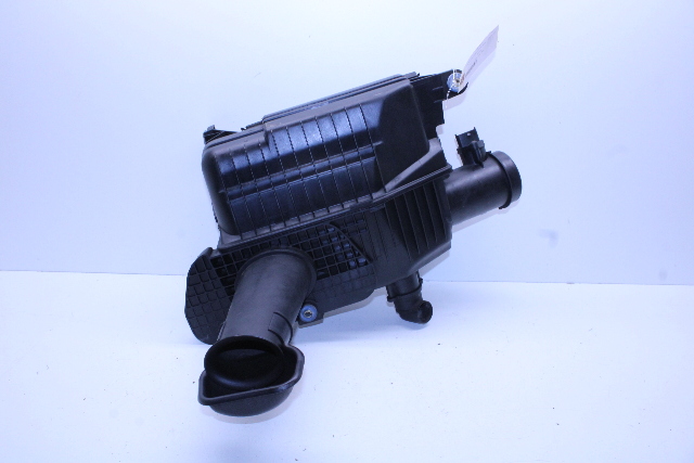 1997-2004 Porsche Boxster 986 Air Cleaner Filter Housing 99611012110 OEM