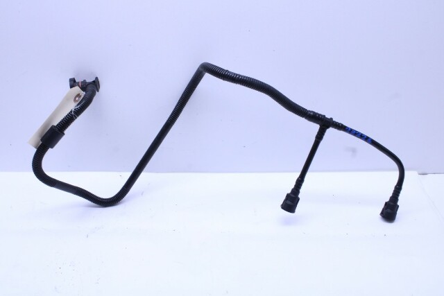 2006-2010 BMW M5 M6 Fuel Tank Breather Hose Pipe - 13907835915 OEM