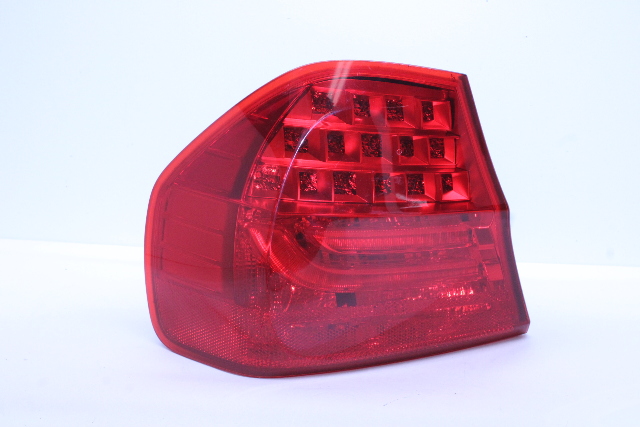 2009-2011 BMW 328i 335i M3 Tail Light Left NOTE - 63214871735 OEM
