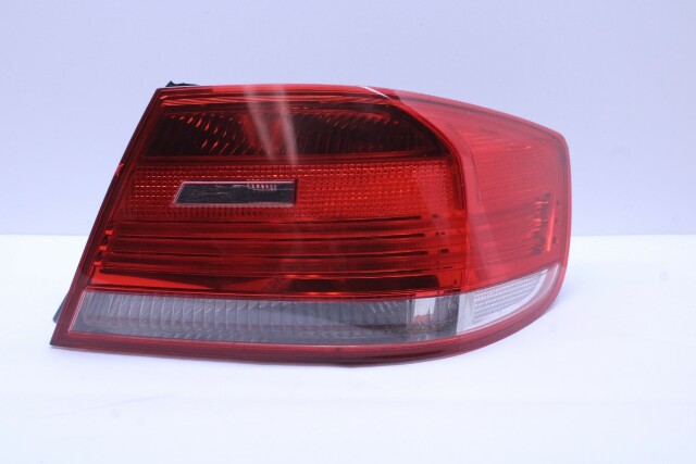 2007-2010 BMW 328i 335i M3 Coupe Tail Light Lamp Right NOTE - 63214428214 OEM