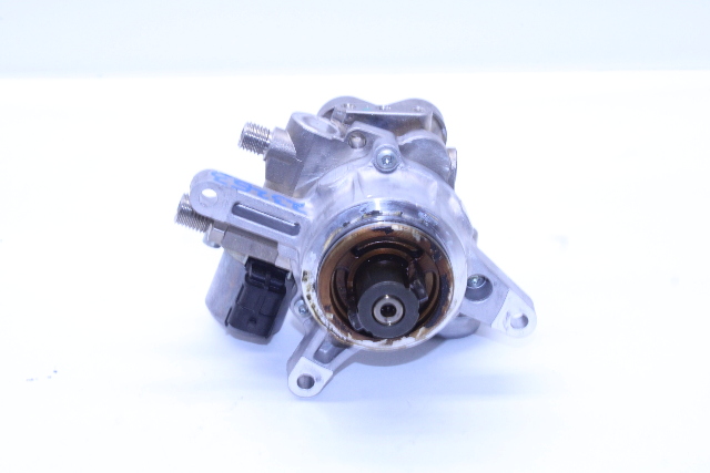 2008-2010 Porsche Cayenne 4.8 High Pressure Fuel Pump OEM