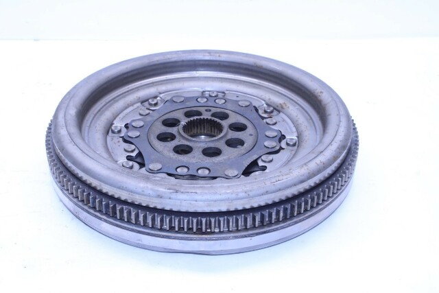 Audi A3 Volkswagen Beetle CC Eos Golf Gti Jetta Gli 2.0 Flywheel Flexplate - 06J105266AE