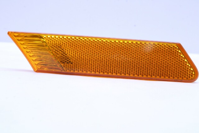 2005-2008 Porsche Boxster Cayman 987 Front Side Marker Light Right OEM