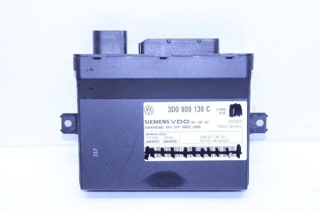 2008 Porsche Cayenne 957 Keyless Entry Immobilizer Module 95561803604 OEM