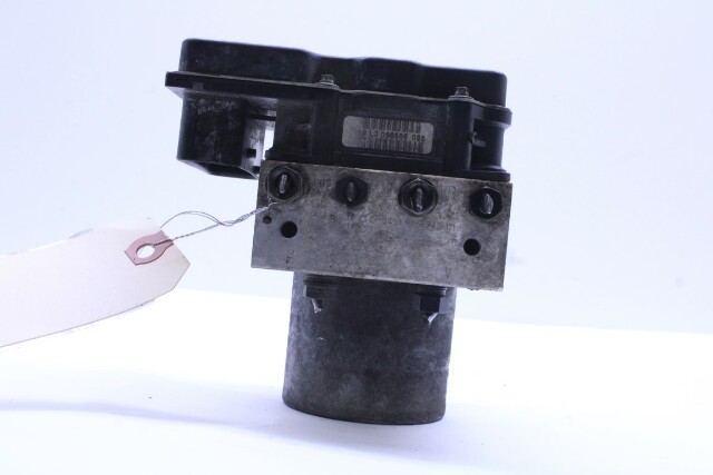 2004-2005 BMW 525i 530i 545i 645i ABS Brake Pump 34516769704 OEM