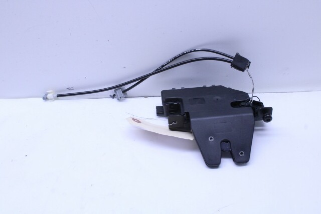 2001-2006 BMW 325i 330i 335i Trunk Lid Lock Latch OEM