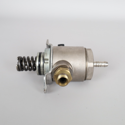 2013-2017 Audi 2.0 High Pressure Fuel Pump 06J127025E OEM Used