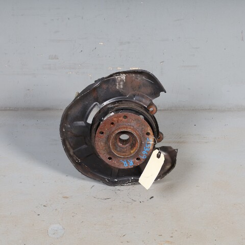 2007-2013 BMW 328i Coupe Right Rear Spindle Knuckle Hub 33326774810 OEM