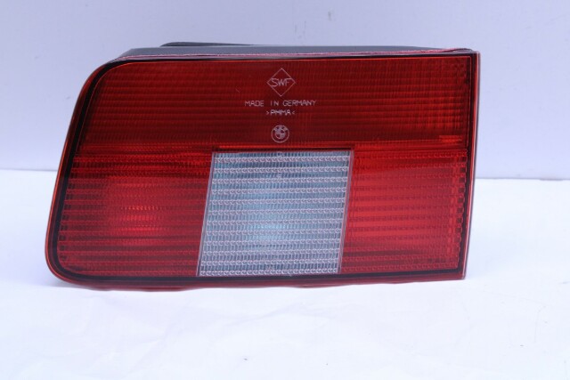1999 2000 BMW 528i 540i E39 Wagon Tail Light Lamp Right OEM