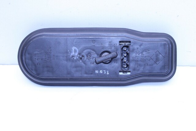 1999 2000 BMW 528i 540i E39 Wagon Tail Light Bulb Socket OEM