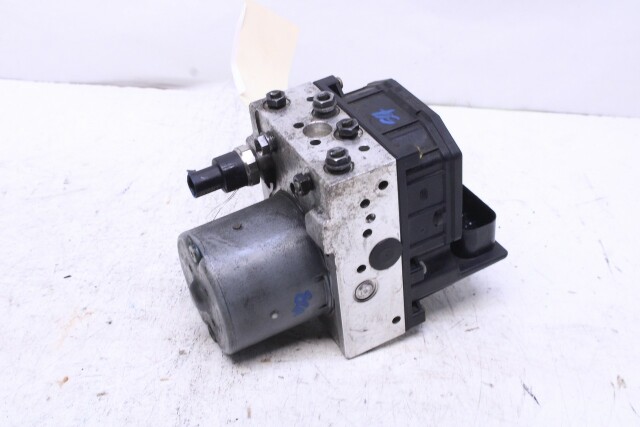 1999-2001 BMW 530i 540i 740i 750i ABS Anti Lock Brake Pump 34516769536 OEM