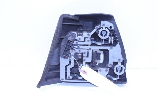 1999-2001 BMW 323i 325i 328i 330i Tail Light Bulb Carrier Right - 63218364926 OEM