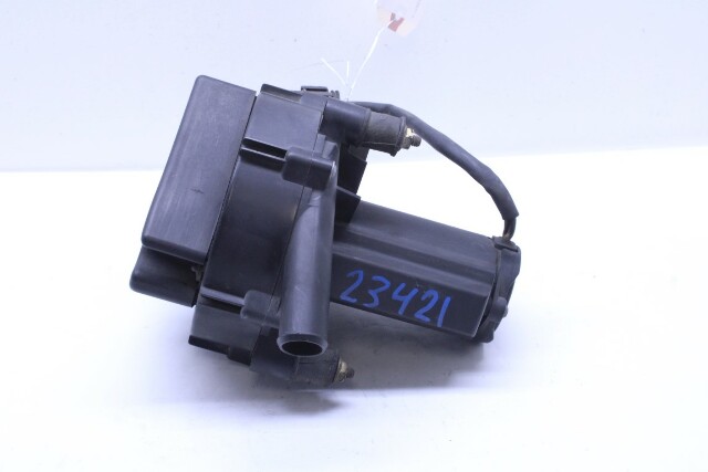 1999 Porsche 911 996 3.4 Secondary Air Injection Pump 99660510300 OEM