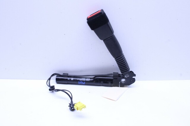 2015 BMW 435i Front Seat Belt Tensioner Buckle Right OEM