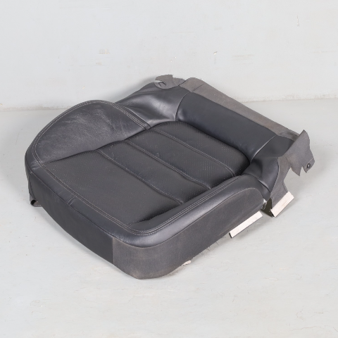 2015-2018 Porsche Macan GTS Front Seat Bottom Cushion Cover Right Black OEM Used