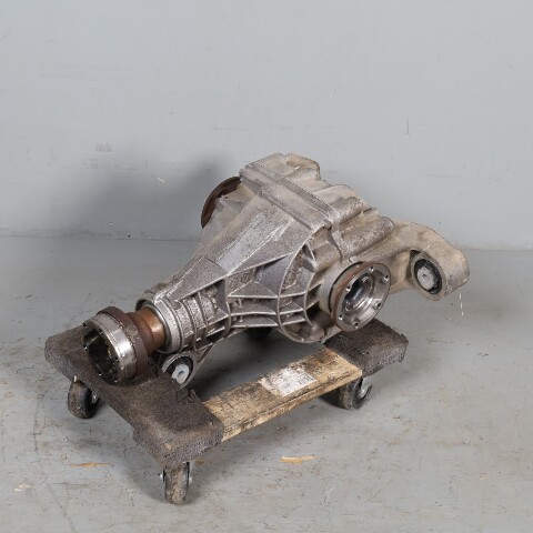 2008-2010 Porsche Cayenne 3.6 Rear Differential Carrier 95533202031 OEM Used