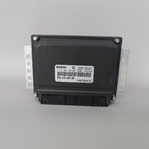 2000-2001 Porsche 911 996 Boxster 986 Engine Computer ECU DME 99661860500 OEM
