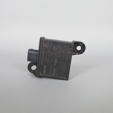 Porsche Tire Pressure Monitor Transmitter Sensor TPMS 7PP907283 OEM Used