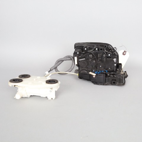 2014-2018 BMW X5 F85 Front Left Driver Latch Acuator 51217281945 OEM Used