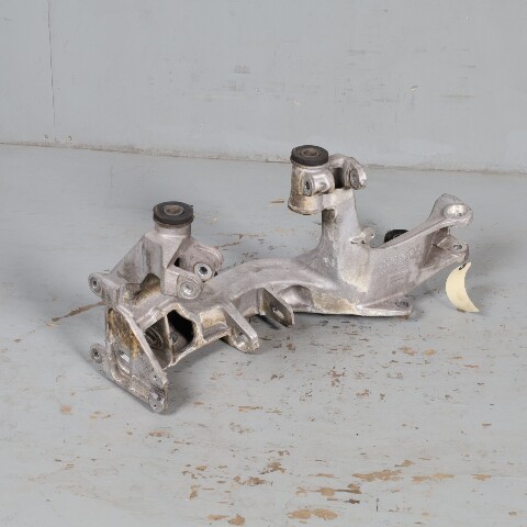 1999-2004 Porsche 911 996 Right Rear Suspension Bracket 99633105602 OEM Used