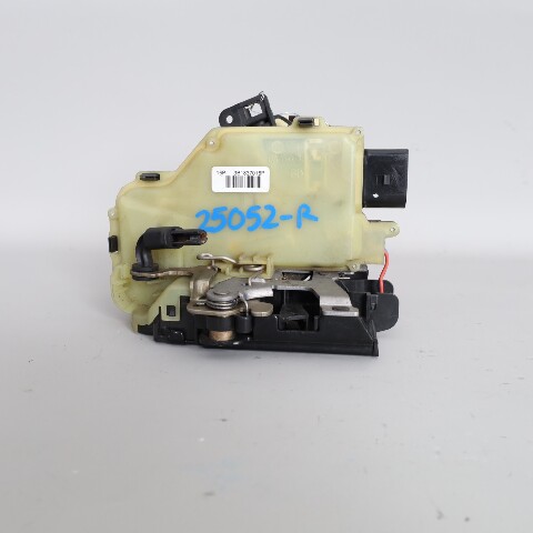 1998-2004 Porsche 911 996 Boxster 986 Right Door Latch 3B1837016P OEM