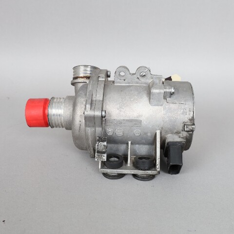 BMW 128i 325i 328i 330i 525i 528i 530i X3 X5 Z4 Water Pump 11517586924 OEM Used