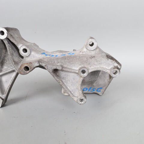 1994-1996 Volkswagen Eurovan 2.5 Alternator Bracket 074145167C OEM Used